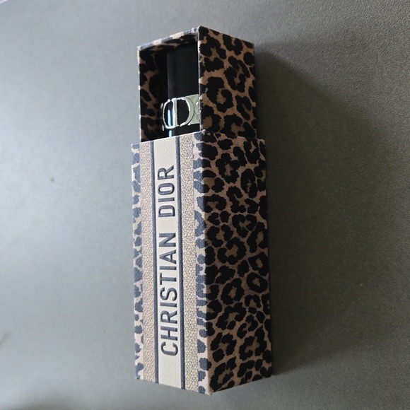 Brand New limited edition DIOR LIPSTICK CASE Mitzah lipstick holder never used - Picture 2 of 6